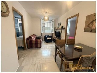 Piso en venta en Centro Histórico - Plaza España en Cádiz