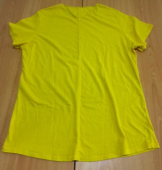 Camiseta Tommy Jeans amarilla básica