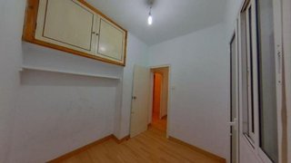 Piso en venta en El Camp de l'Arpa del Clot en Barcelona