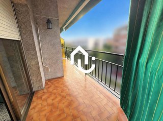 Piso en venta en Riu en Santa Coloma de Gramanet