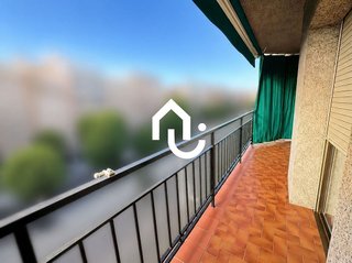 Piso en venta en Riu en Santa Coloma de Gramanet