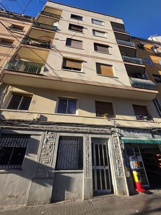 Piso en venta en Les Planes en Hospitalet de Llobregat, L´