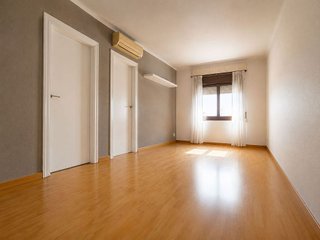 Piso en venta en Centre en Santa Coloma de Gramanet