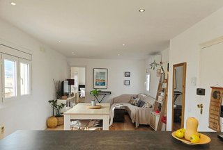 Ático en venta en El Turó de la Peira en Barcelona
