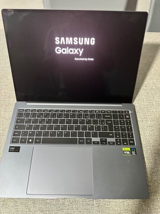 Samsung Galaxy Book4 Ultra Gris/Plata