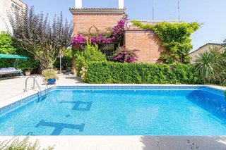 Chalet en venta en Parc Bosc - Castell en Figueres