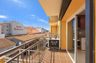 Piso en venta en Centre - Estanys en Castell-Platja d´Aro