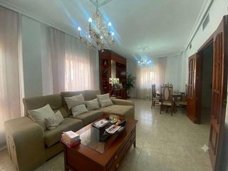 Casa adosada en venta en Centro en Cáceres