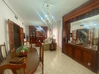 Casa adosada en venta en Centro en Cáceres