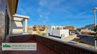 Chalet en venta en Las Salinas en Roquetas de Mar