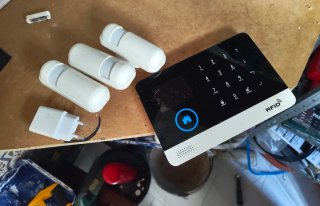 Kit Alarma Tuya con Sensores y Cargador
