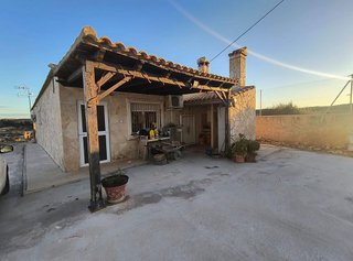 Chalet en venta en Crevillent
