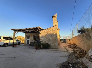 Chalet en venta en Crevillent