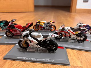 Confezione 6 Modellini Moto GP 1:18