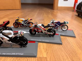 Confezione 6 Modellini Moto GP 1:18
