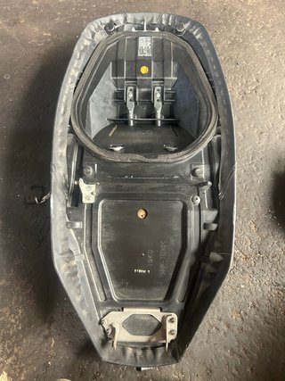 Asiento Suzuki Burgman 400 2018
