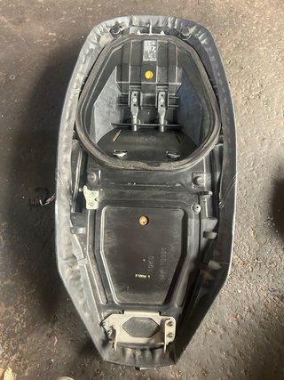 Asiento Suzuki Burgman 400 2018