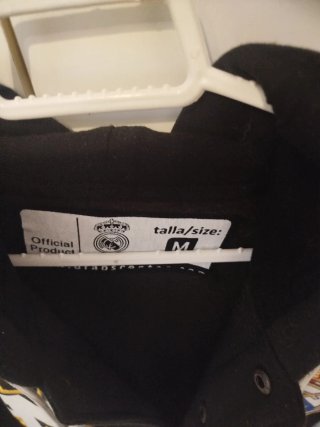 Chaqueta Real Madrid Negra y Blanca
