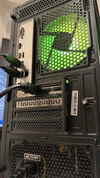 PC Gaming RTX 5070 Intel i7 12700KF 32GB RAM
