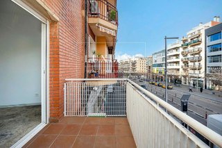 Piso en venta en Riu en Santa Coloma de Gramanet