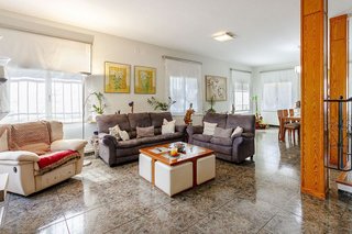 Casa en venta en Sant Julià - El Pla del Diable en Vilafranca del Penedès