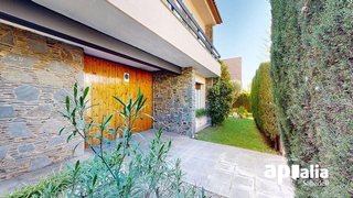 Chalet en venta en Ca n’Esteper – Can Gorgs – Can Gorgs II en Barbera del Vallès