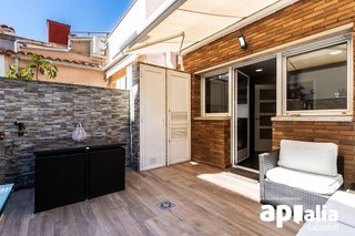 Casa adosada en venta en Creu Alta en Sabadell