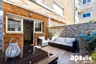 Casa adosada en venta en Creu Alta en Sabadell