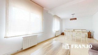 Piso en venta en Centre - Eixample – Can Llobet – Can Serra en Barbera del Vallès