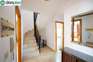Casa adosada en venta en Cervantes en Granada