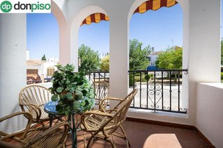 Casa adosada en venta en Cervantes en Granada
