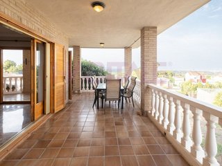 Chalet en venta en Centro en Chiva