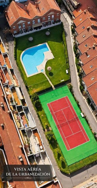 Casa adosada en venta en Crucero - Pinilla en León