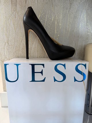 Zapatos Guess Talla 40 Negros Sin Estrenar