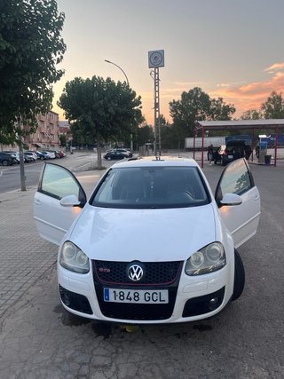 Volkswagen Golf 2008