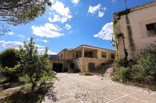 Chalet en venta en Illora