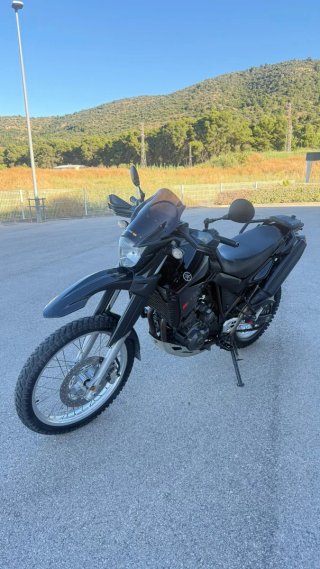 YAMAHA XT 660 R IMPECABLE • REVISADA • MUCHOS EXTR