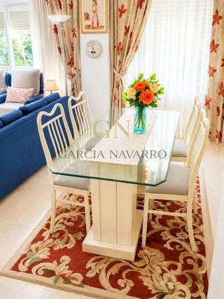 Piso en venta en El Higueral - La Merced en Marbella