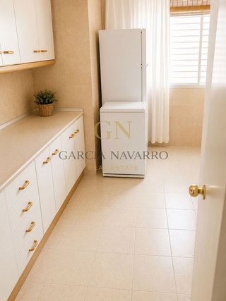 Piso en venta en El Higueral - La Merced en Marbella