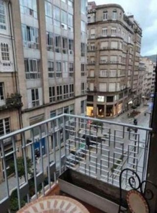Piso en venta en Centro en Ourense