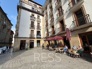 Piso en venta en Parte Vieja en San Sebastián-Donostia