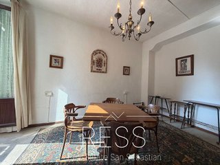 Piso en venta en Parte Vieja en San Sebastián-Donostia