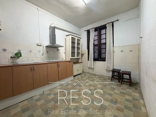 Piso en venta en Parte Vieja en San Sebastián-Donostia