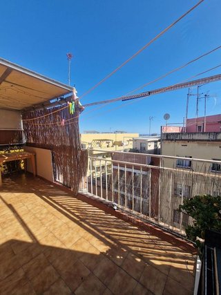 Ático en venta en Les Roquetes en Barcelona