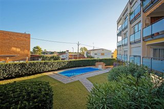 Piso en venta en Montmar en Castelldefels