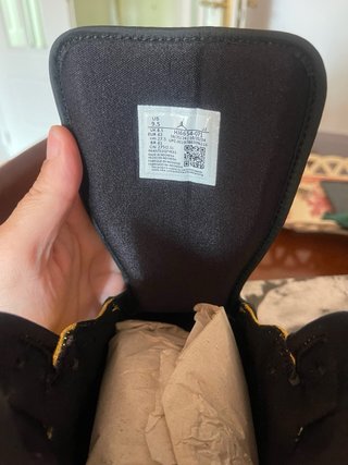 Jordan 1 MID SE Amarillas y Negras