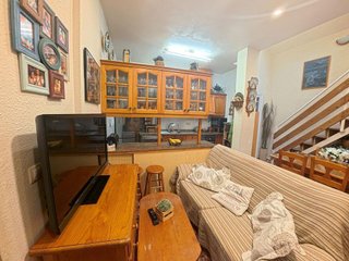 Casa adosada en venta en Carolinas Bajas en Alicante