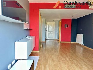 Casa adosada en venta en Zuera