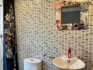Casa adosada en venta en Zuera