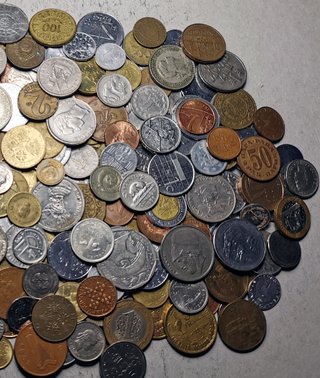 Lote de monedas del mundo - 1 kilo